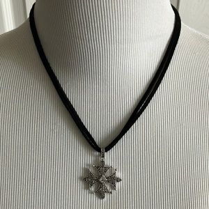 NWT Park Lane Renaissance (retired) necklace